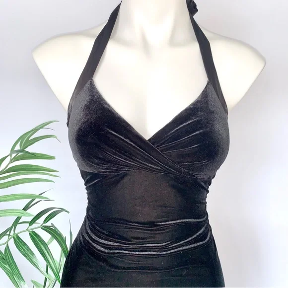 v i n t a g e :: Gorgeous Black Velvet Corset Tie Halter Maxi Dress - Picture 11 of 14